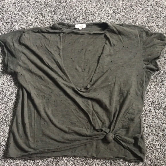 Army green distressed top - Picture 1 of 2